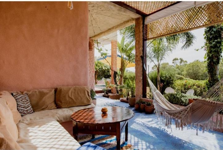 Hajrienne Guest House Tanger Zimmer foto